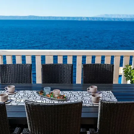 Sea Lady Blato (Korcula)