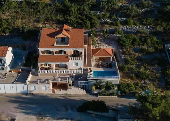 فيلة Sea Lady Blato (Korcula)